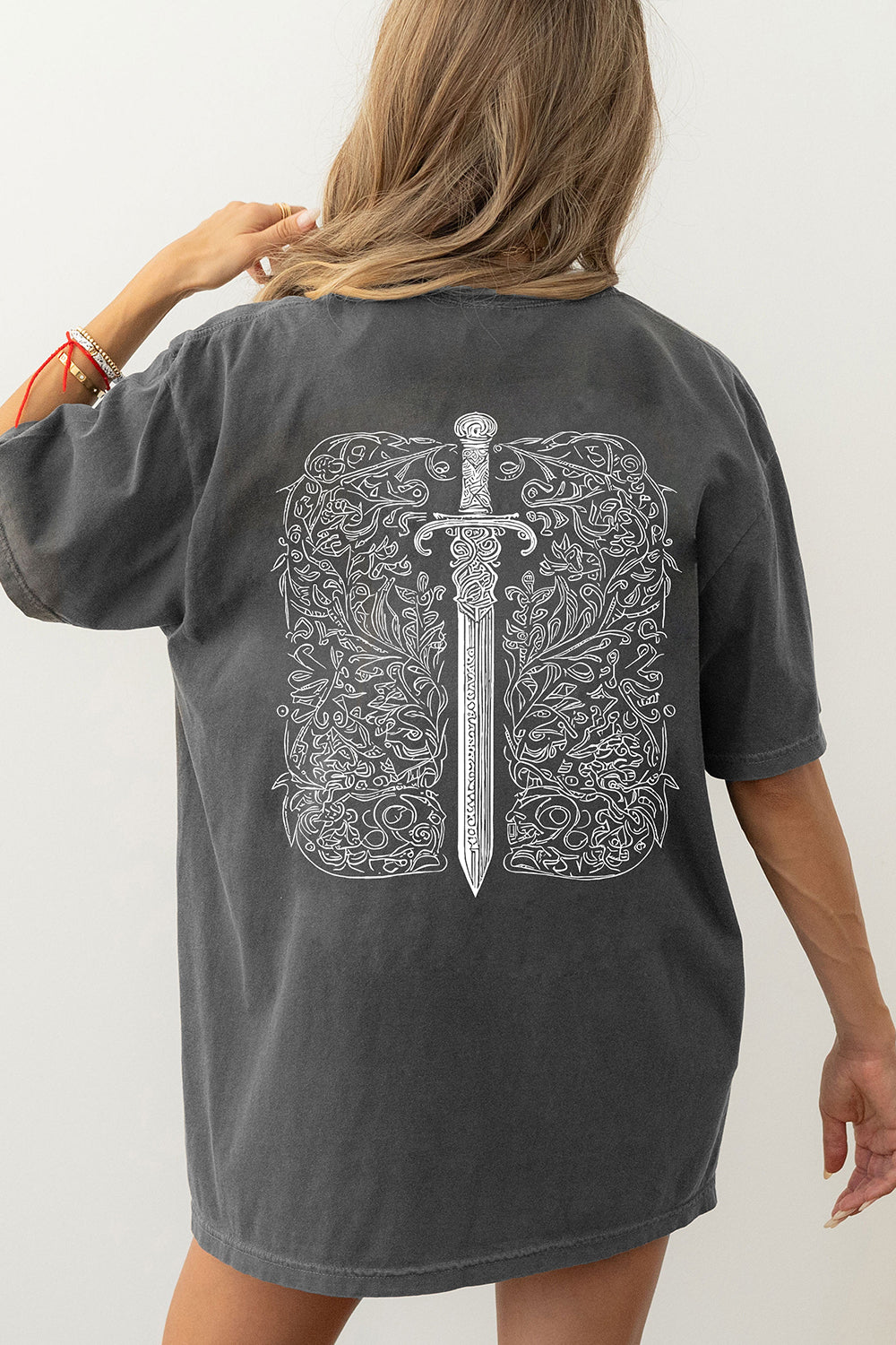 Women's “You Do Not Yield, You Do Not Falter” Throne of Glass Tee
