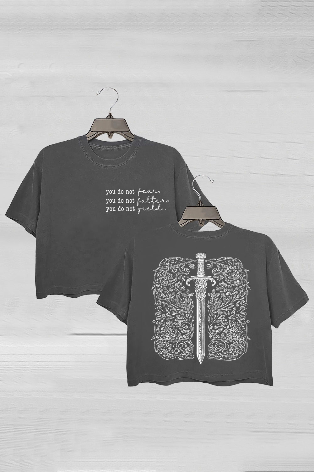 You Do Not Yield You Do Not Falter Thrones Of The Glass Crop Tee For Women