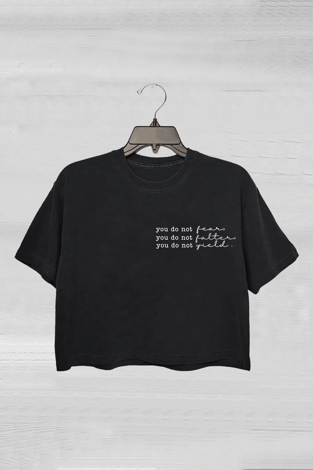 You Do Not Yield You Do Not Falter Thrones Of The Glass Crop Tee For Women